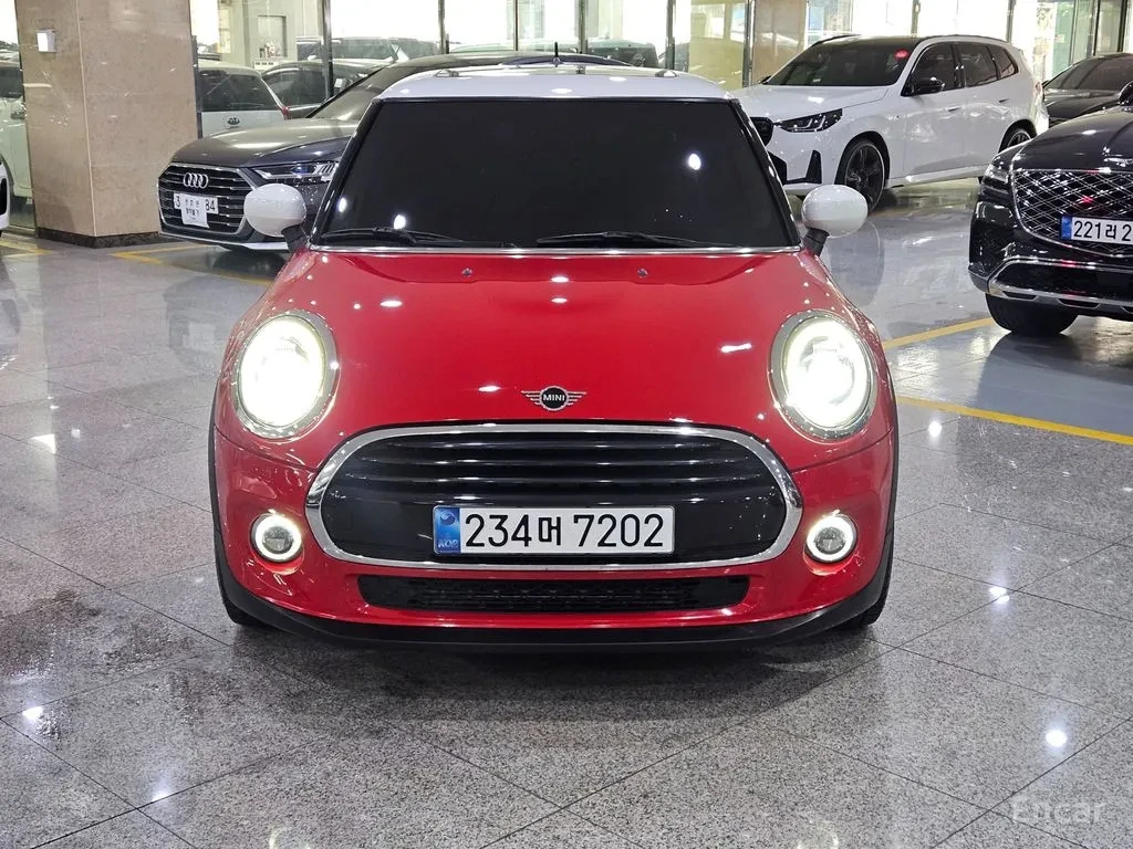 Mini Cooper High* ПОДГРЕВ* ПАНОРАМА* KAМЕРА* АСИСТЕНТИ СИГУРНО | Auto.bg — изображение 1 Mini Cooper High* ПОДГРЕВ* ПАНОРАМА* KAМЕРА* АСИСТЕНТИ СИГУРНО | Auto.bg — изображение 1