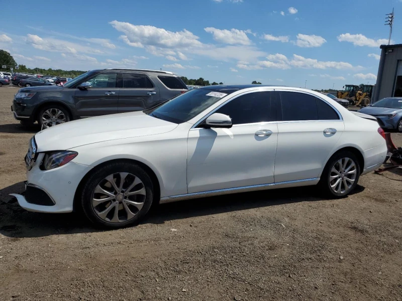 Mercedes-Benz E 300 4MATIC/BURMESTER/ПАНОРАМА/ВИДЕО НА МОТОРА - 30500 лв. / 15594.40 € - 64225295 1 | Car24.bg Mercedes-Benz E 300 4MATIC/BURMESTER/ПАНОРАМА/ВИДЕО НА МОТОРА - 30500 лв. / 15594.40 € - 64225295 1