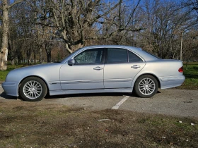 Mercedes-Benz E 320 W210 - 9300 € / 18189.22 лв. - 49717323 2 | Car24.bg Mercedes-Benz E 320 W210 - 9300 € / 18189.22 лв. - 49717323 2