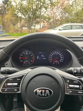 Kia K5 2.0 LPI FACE* Обдухване* - 15600 € / 30510.95 лв. - 60046137 14 | Car24.bg Kia K5 2.0 LPI FACE* Обдухване* - 15600 € / 30510.95 лв. - 60046137 14