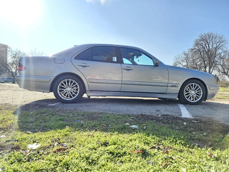 Mercedes-Benz E 320 W210 - 9300 € / 18189.22 лв. - 49717323 1 | Car24.bg Mercedes-Benz E 320 W210 - 9300 € / 18189.22 лв. - 49717323 1