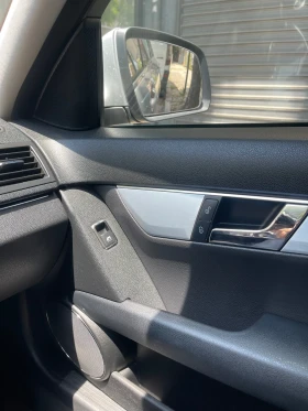 Mercedes-Benz C 220 OM 646 - 5400 € / 10561.48 лв. - 20637092 8 | Car24.bg Mercedes-Benz C 220 OM 646 - 5400 € / 10561.48 лв. - 20637092 8