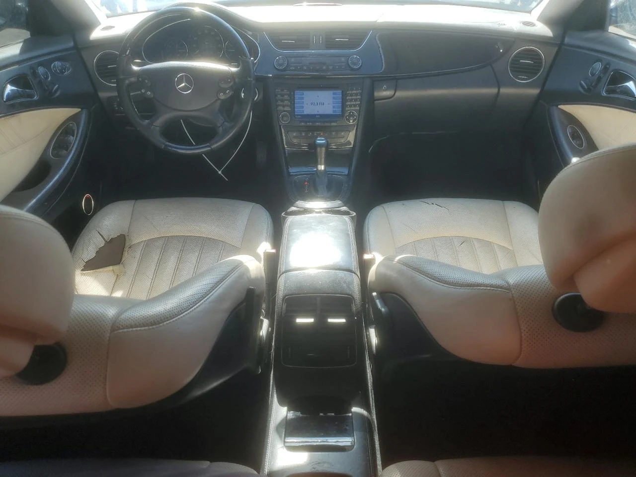 Mercedes-Benz CLS 550  - изображение 8 | Auto.bg Mercedes-Benz CLS 550  - изображение 8