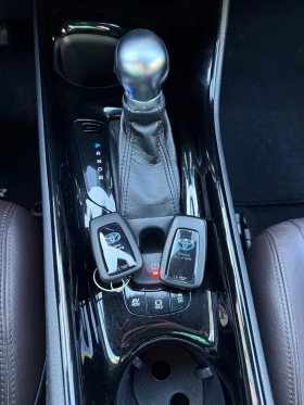 Toyota C-HR 1.8 Hybrid Lounge, Distronic, Keyless, e-CVT - 15200 € / 29728.62 лв. - 46279481 9 | Car24.bg Toyota C-HR 1.8 Hybrid Lounge, Distronic, Keyless, e-CVT - 15200 € / 29728.62 лв. - 46279481 9