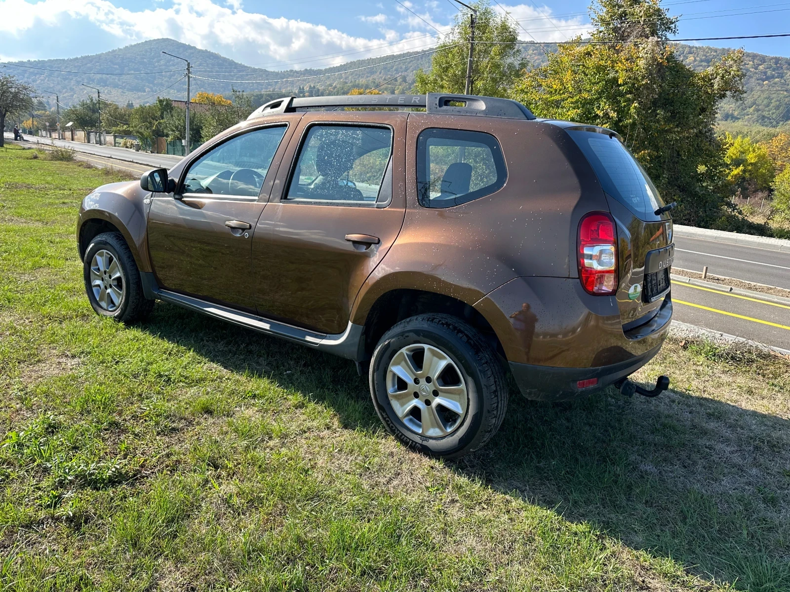 Dacia Duster 1.6 I  Газ/Бензин - изображение 6 | Auto.bg Dacia Duster 1.6 I  Газ/Бензин - изображение 6