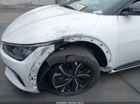 Kia EV6 Gt-Line | Auto.bg — изображение 6 Kia EV6 Gt-Line | Auto.bg — изображение 6