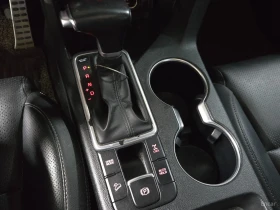 Kia Sportage 2.0D 4WD\Подгреви\Камера | Auto.bg — изображение 14 Kia Sportage 2.0D 4WD\Подгреви\Камера | Auto.bg — изображение 14