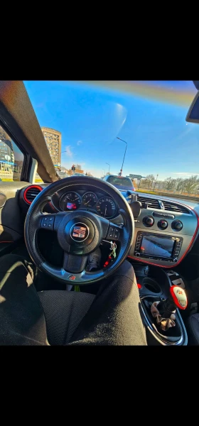 Seat Leon Втора 1p1 mk2 - 4100 € / 8018.90 лв. - 24796701 5 | Car24.bg Seat Leon Втора 1p1 mk2 - 4100 € / 8018.90 лв. - 24796701 5