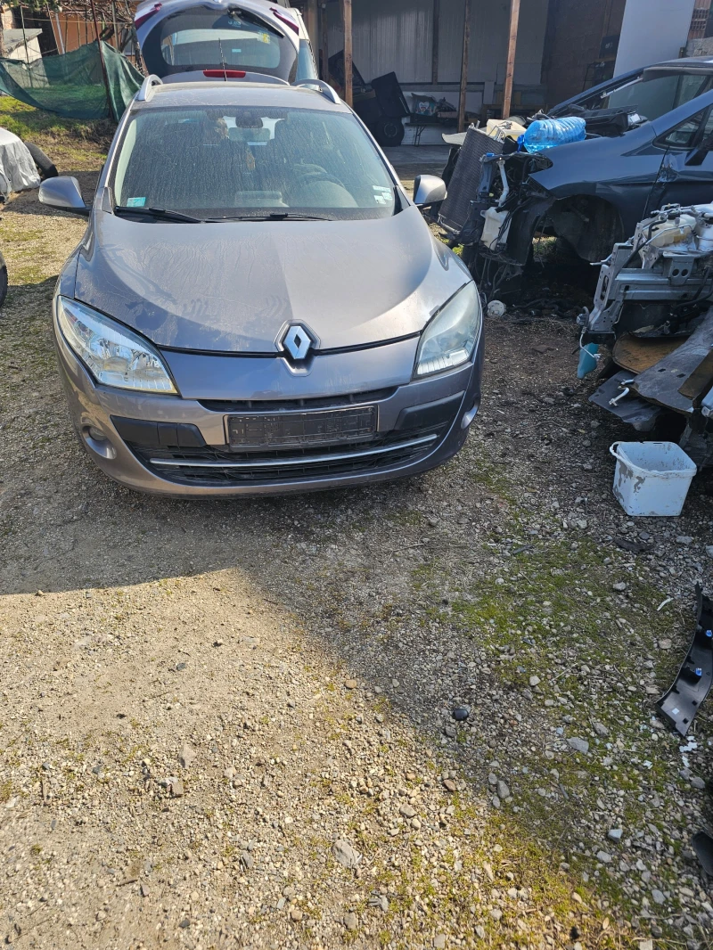 Renault Megane - 11 € / 21.51 лв. - 86298653 1 | Car24.bg Renault Megane - 11 € / 21.51 лв. - 86298653 1