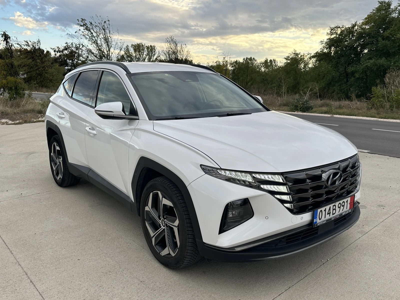 Hyundai Tucson 1.6 HEV Hybrid/Exellence/230к.с/70000км/Гаранция - изображение 3 | Auto.bg Hyundai Tucson 1.6 HEV Hybrid/Exellence/230к.с/70000км/Гаранция - изображение 3