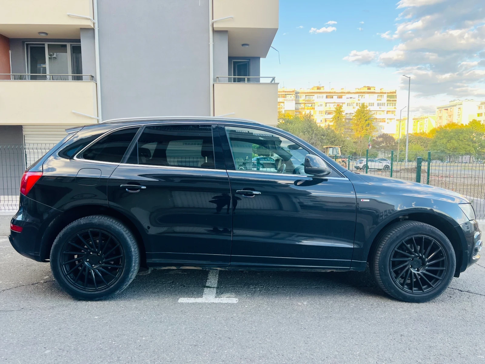 Audi Q5 2.0 TDI Exclusive  - изображение 2 | Auto.bg Audi Q5 2.0 TDI Exclusive  - изображение 2