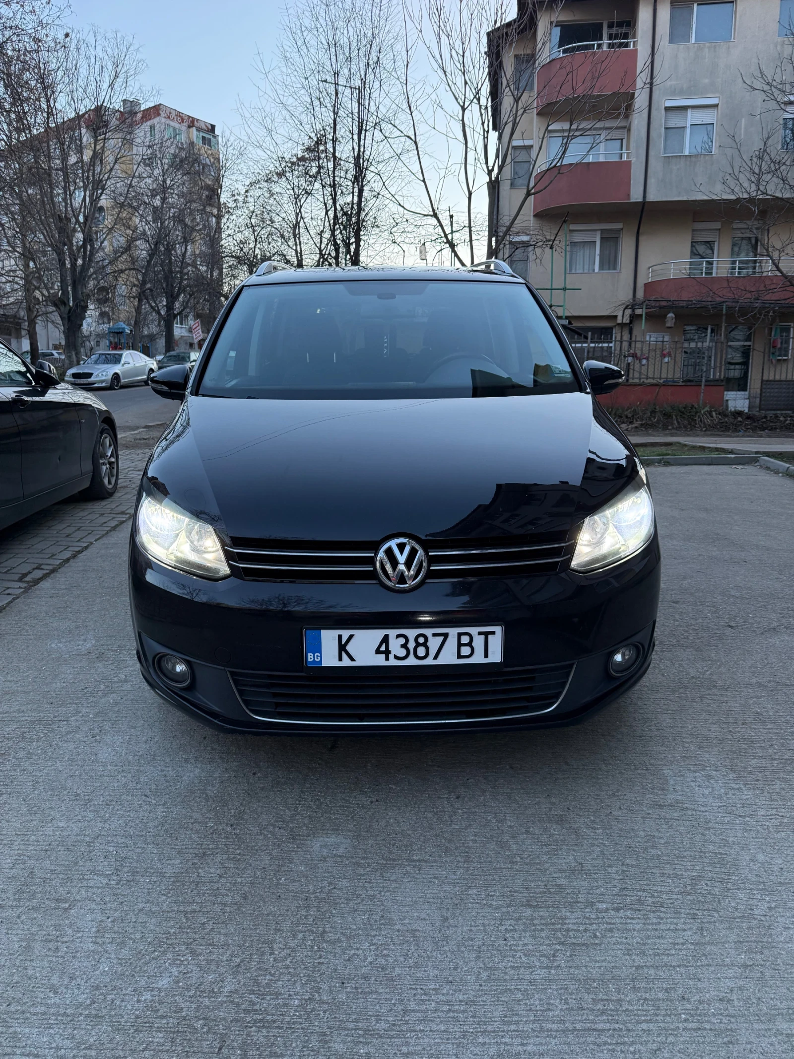 VW Touran undefined | Auto.bg — изображение 1 VW Touran undefined | Auto.bg — изображение 1