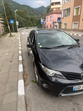 Toyota Auris 2.0D4D - Car24.bg Toyota Auris 2.0D4D