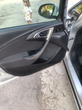 Opel Astra 1.7CDTI - 3700 € - 74360205 5 | Car24.bg Opel Astra 1.7CDTI - 3700 € - 74360205 5