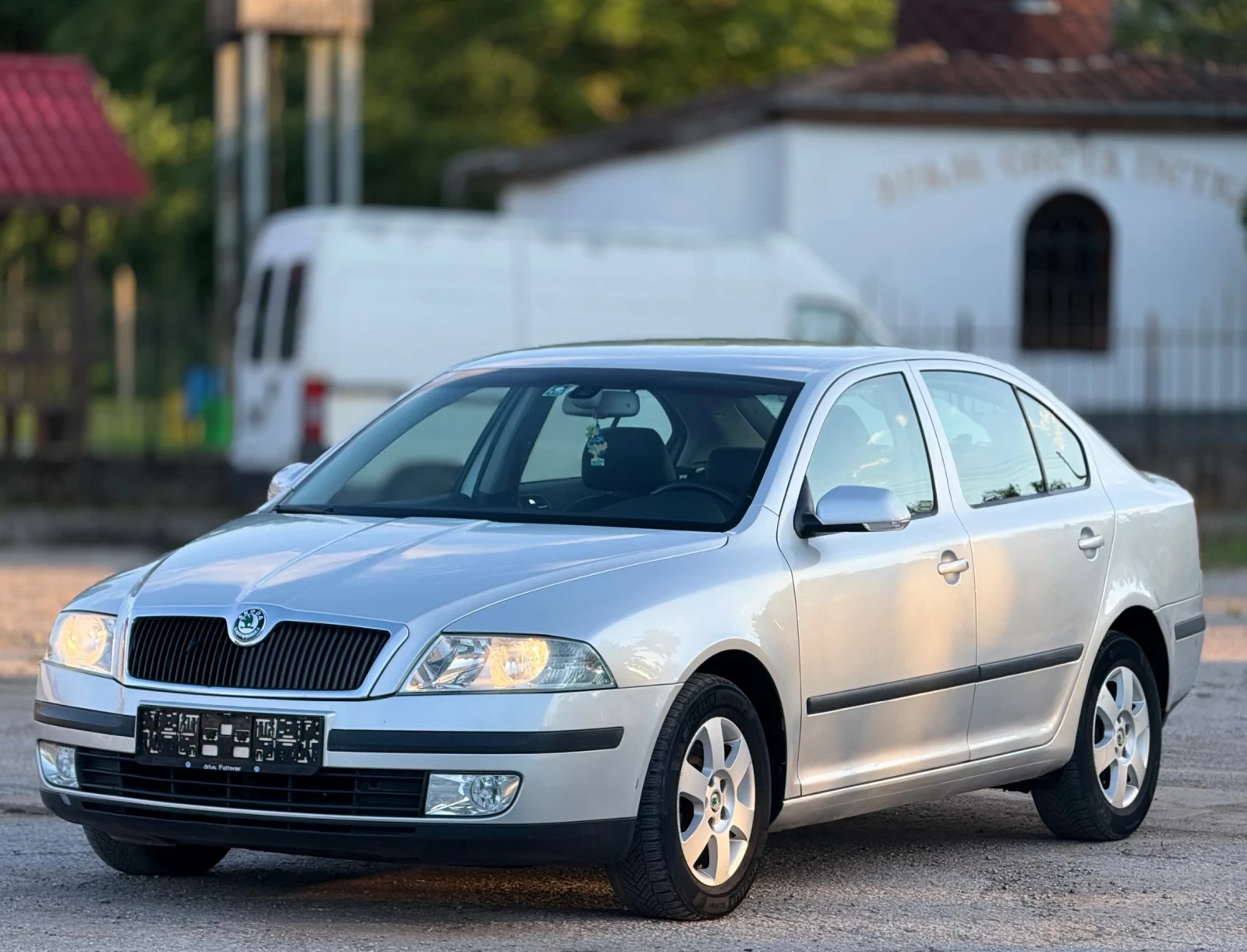 Skoda Octavia 1.9* Кожа* Климатроник | Auto.bg — изображение 1 Skoda Octavia 1.9* Кожа* Климатроник | Auto.bg — изображение 1