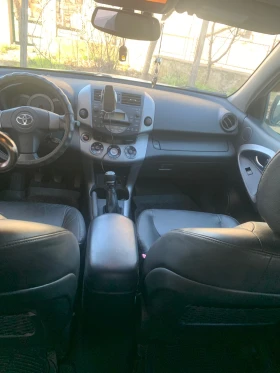 Toyota Rav4 - 4300 € / 8410.07 лв. - 13415301 8 | Car24.bg Toyota Rav4 - 4300 € / 8410.07 лв. - 13415301 8