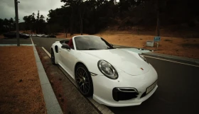 Porsche 911 TURBO S * CARBON CERAMIC