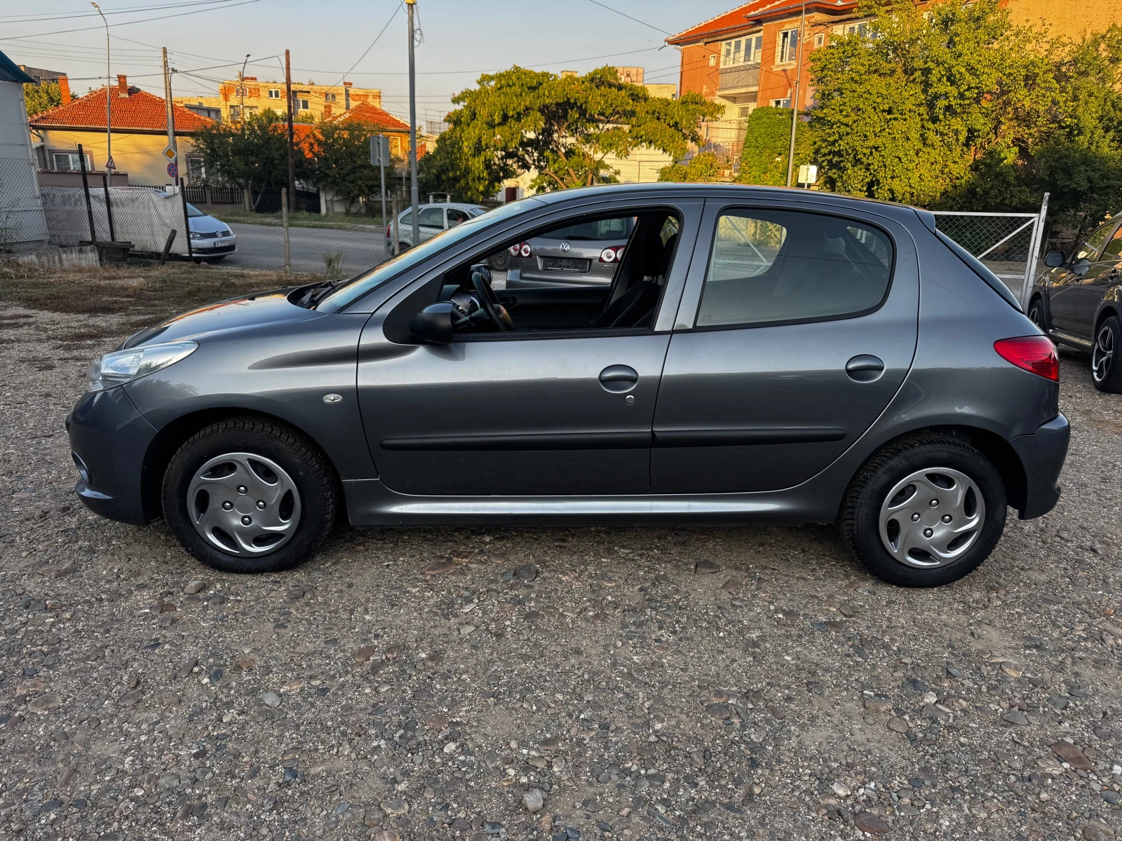 Peugeot 206 1.4* KLIMA*  - изображение 2 | Auto.bg Peugeot 206 1.4* KLIMA*  - изображение 2