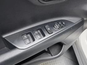 Kia Stonic DIESEL 1.6 PRESTIGE | Auto.bg — изображение 17 Kia Stonic DIESEL 1.6 PRESTIGE | Auto.bg — изображение 17