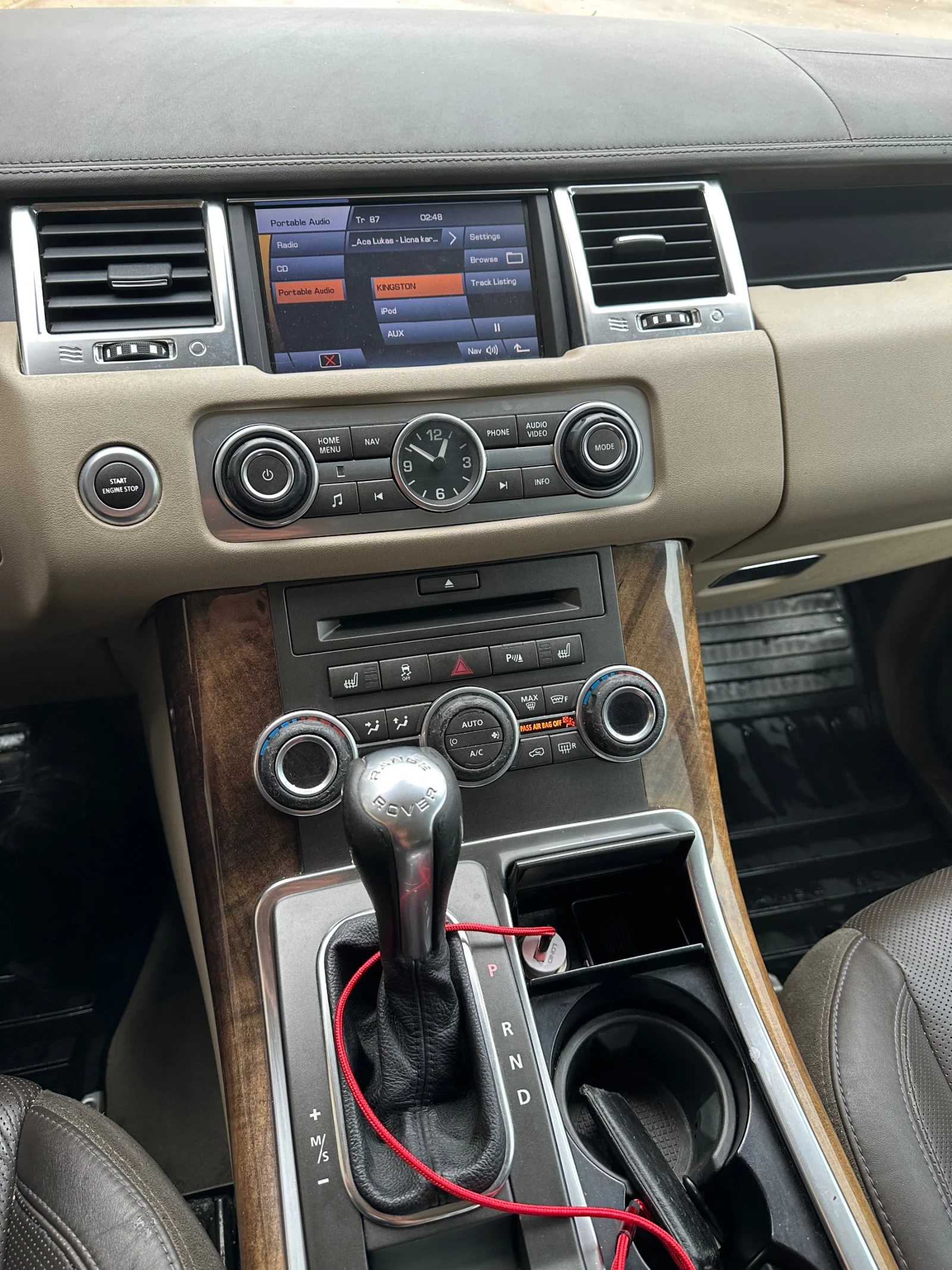 Land Rover Range Rover Sport Luxury СПЕШНО - изображение 9 | Auto.bg Land Rover Range Rover Sport Luxury СПЕШНО - изображение 9