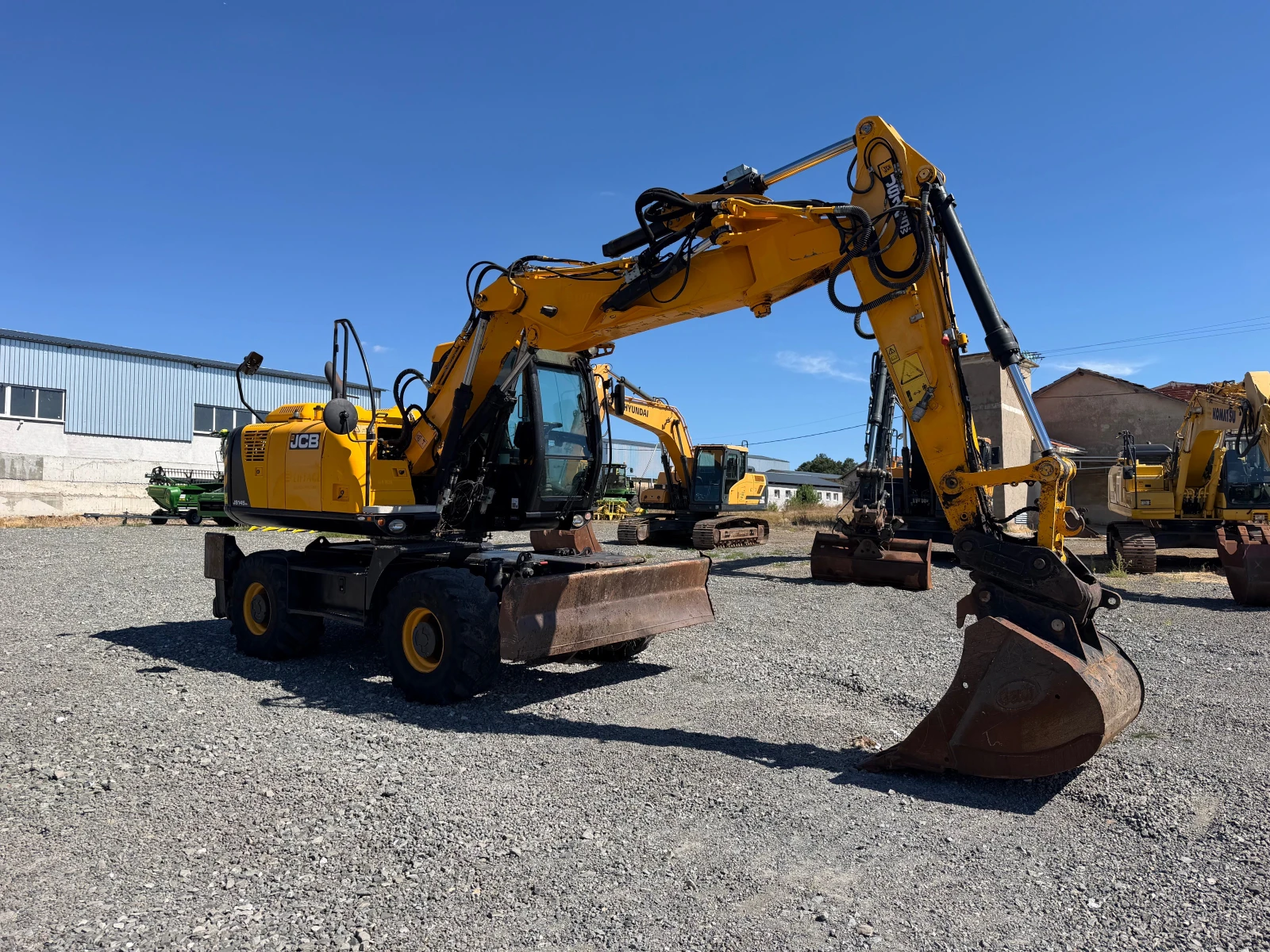 Багер JCB JS 145 W PLUS + 5 РАБОТНИ УРЕДА ЛИЗИНГ | Auto.bg — изображение 1 Багер JCB JS 145 W PLUS + 5 РАБОТНИ УРЕДА ЛИЗИНГ | Auto.bg — изображение 1