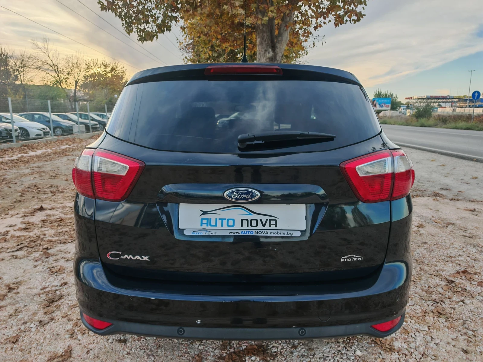 Ford C-max 1.6 ДИЗЕЛ 116 К.С.ПАНОРАМА! УНИКАЛНО СЪСТОЯНИЕ! - изображение 6 | Auto.bg Ford C-max 1.6 ДИЗЕЛ 116 К.С.ПАНОРАМА! УНИКАЛНО СЪСТОЯНИЕ! - изображение 6