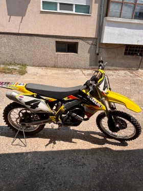 Suzuki Rmz