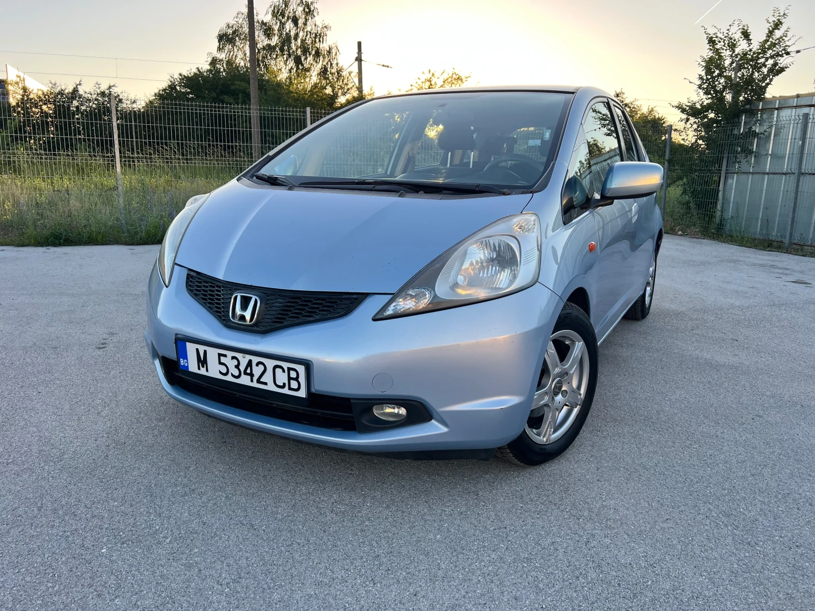 Honda Jazz Honda Jazz | Auto.bg — изображение 1 Honda Jazz Honda Jazz | Auto.bg — изображение 1