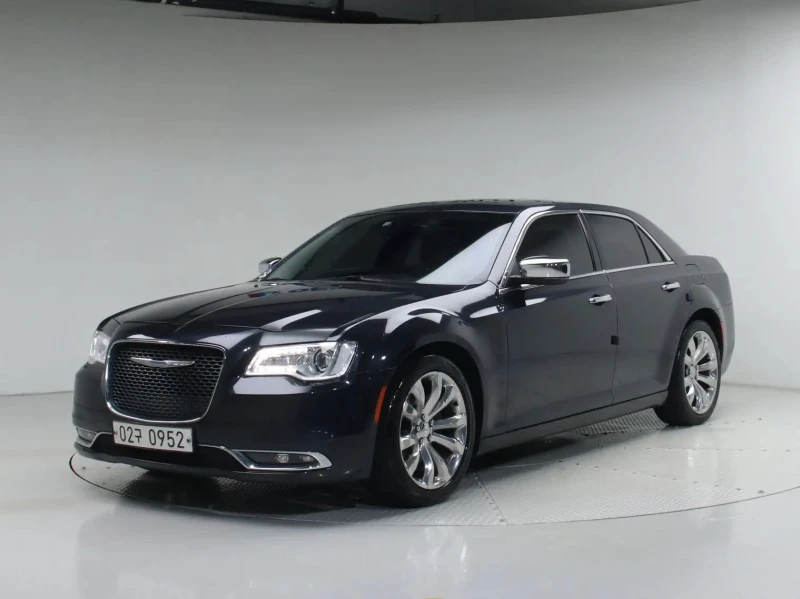 Chrysler 300c - 11900 € / 23274.38 лв. - 25009929 1 | Car24.bg Chrysler 300c - 11900 € / 23274.38 лв. - 25009929 1