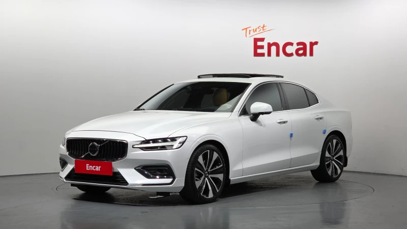 Volvo S60 B5 2.0 Ultimate Bright, Full - 23900 € / 46744.34 лв. - 46894876 1 | Car24.bg Volvo S60 B5 2.0 Ultimate Bright, Full - 23900 € / 46744.34 лв. - 46894876 1