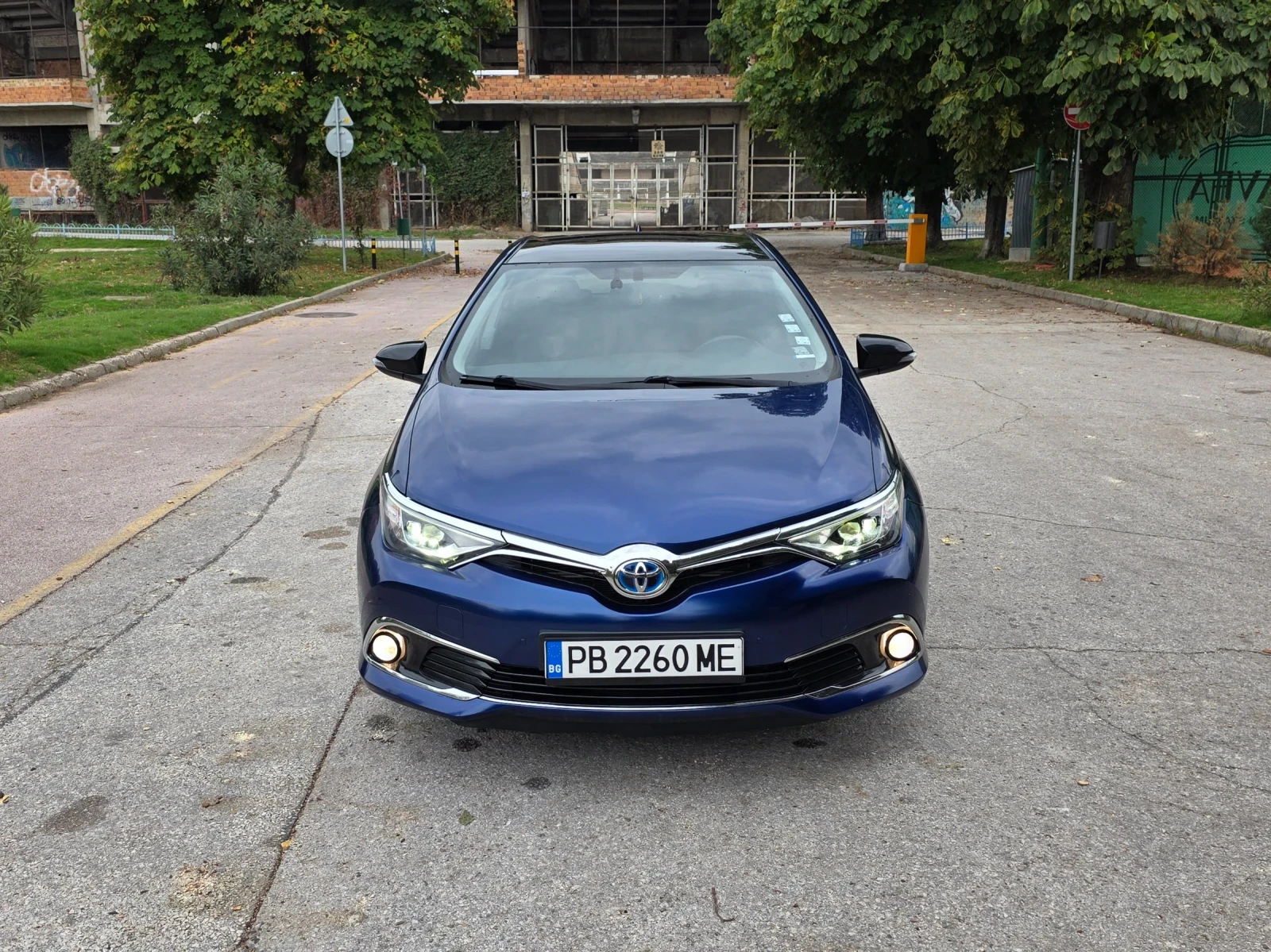 Toyota Auris Hybrid LED - изображение 2 | Auto.bg Toyota Auris Hybrid LED - изображение 2
