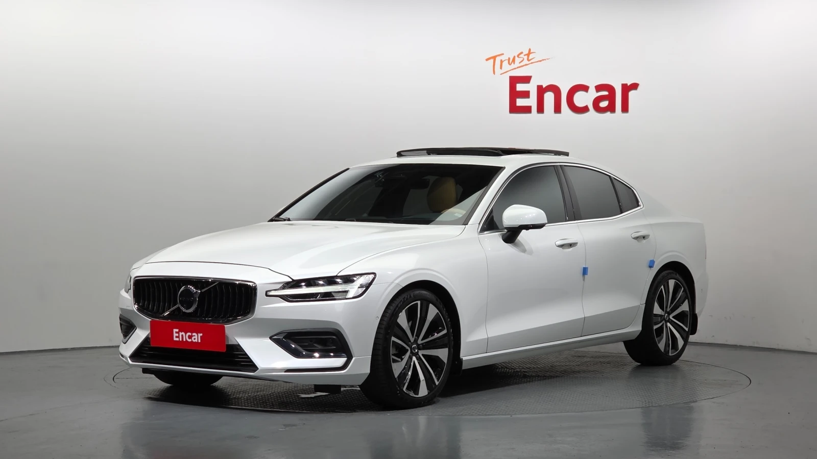 Volvo S60 B5 2.0 Ultimate Bright, Full | Auto.bg — изображение 1 Volvo S60 B5 2.0 Ultimate Bright, Full | Auto.bg — изображение 1