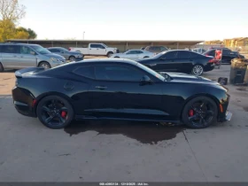 Chevrolet Camaro 2SS* HEADUP* ПОДГРЕВ* ОБДУХВАНЕ* АМБИЕНТ* ШИБИДАХ* - 28000 € / 54763.24 лв. - 17357351 12 | Car24.bg Chevrolet Camaro 2SS* HEADUP* ПОДГРЕВ* ОБДУХВАНЕ* АМБИЕНТ* ШИБИДАХ* - 28000 € / 54763.24 лв. - 17357351 12