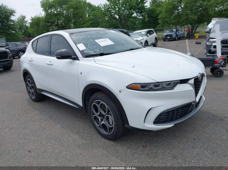 Alfa Romeo Tonale 1.3l Ti Eawd - 18000 € - 10808090 1 | Car24.bg Alfa Romeo Tonale 1.3l Ti Eawd - 18000 € - 10808090 1