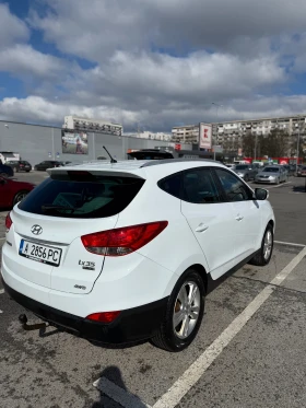 Hyundai IX35 136CRDI Start Stop 4х4 FULL - 8300 € / 16233.39 лв. - 72350328 4 | Car24.bg Hyundai IX35 136CRDI Start Stop 4х4 FULL - 8300 € / 16233.39 лв. - 72350328 4