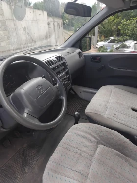 Toyota Hiace 2.4 D. 4?4 | Auto.bg — изображение 6 Toyota Hiace 2.4 D. 4?4 | Auto.bg — изображение 6