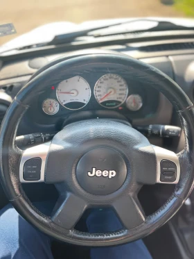 Jeep Cherokee - 5700 € / 11148.23 лв. - 18304058 12 | Car24.bg Jeep Cherokee - 5700 € / 11148.23 лв. - 18304058 12