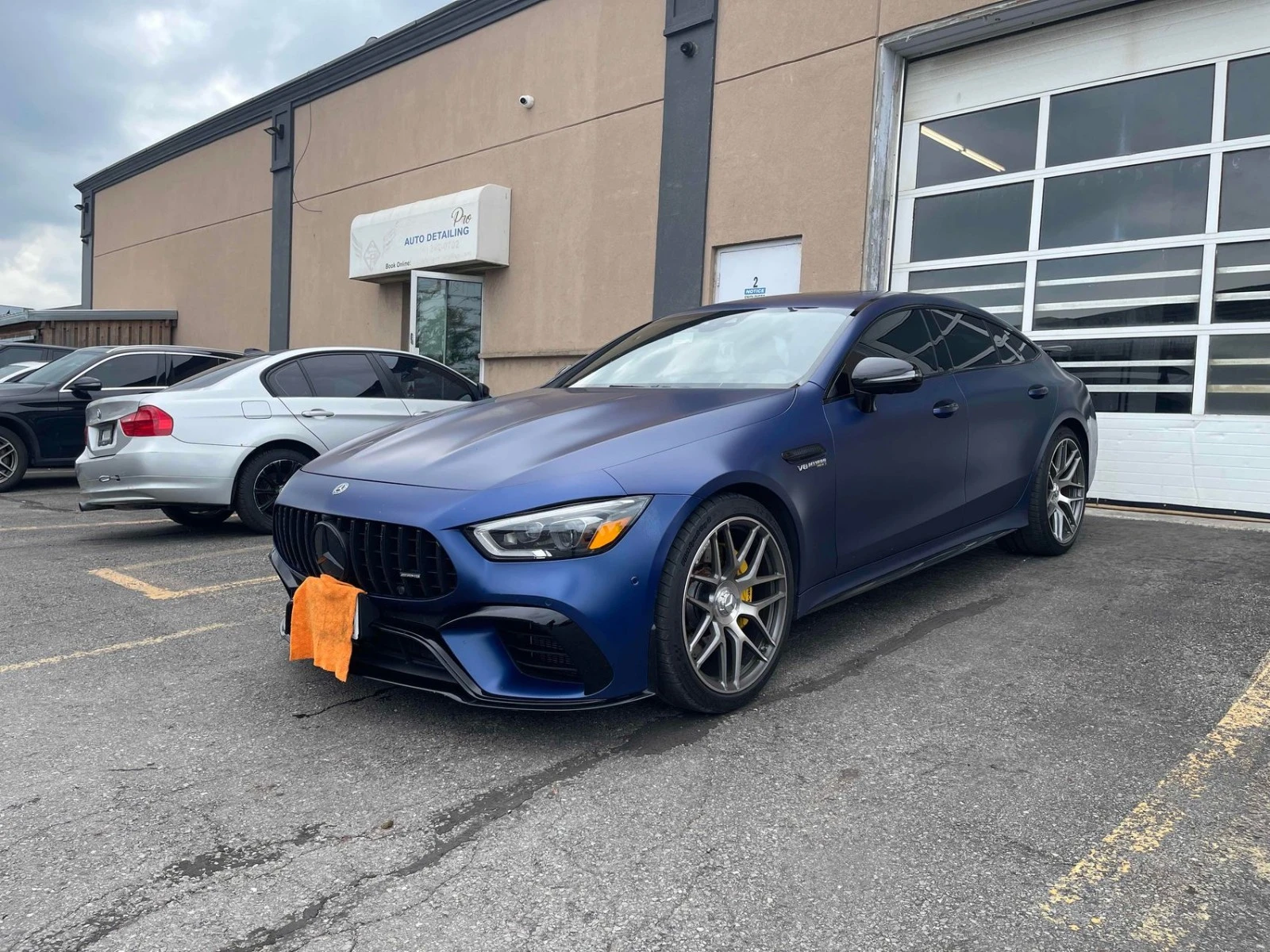 Mercedes-Benz AMG GT 63 S* 4MATIC* BURMESTER* 360* ПАНО* ПОДГРЕВ* ОБДУХ | Auto.bg — изображение 1 Mercedes-Benz AMG GT 63 S* 4MATIC* BURMESTER* 360* ПАНО* ПОДГРЕВ* ОБДУХ | Auto.bg — изображение 1