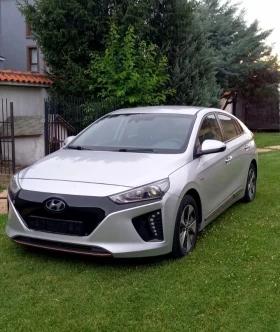 Hyundai Ioniq 99.9% SOH 38 kWh Comfort Electric - Car24.bg Hyundai Ioniq 99.9% SOH 38 kWh Comfort Electric