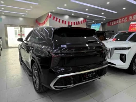 HongQi HS3 - 21350 € - 30482887 4 | Car24.bg HongQi HS3 - 21350 € - 30482887 4