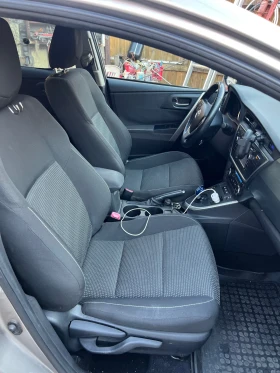 Toyota Auris 1.8 хибрид/бензин/газ - 8200 € / 16037.81 лв. - 48530817 10 | Car24.bg Toyota Auris 1.8 хибрид/бензин/газ - 8200 € / 16037.81 лв. - 48530817 10