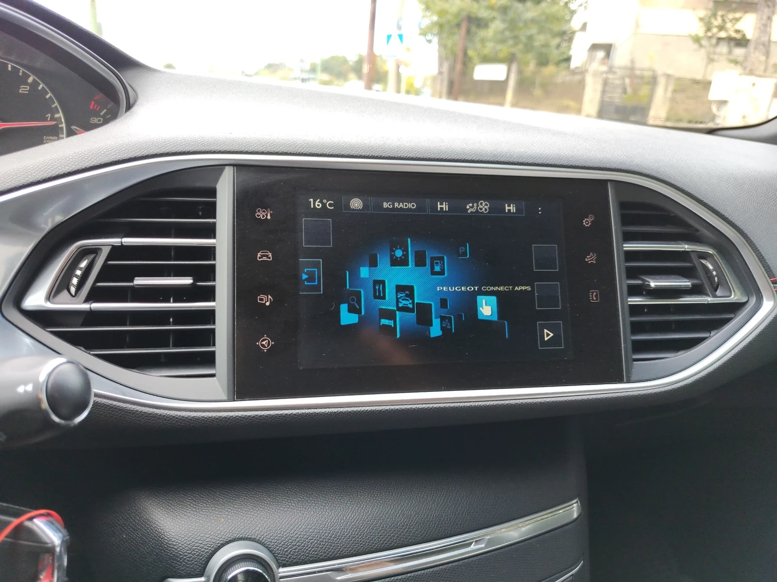 Peugeot 308 GT Line.1.6hdi - изображение 8 | Auto.bg Peugeot 308 GT Line.1.6hdi - изображение 8
