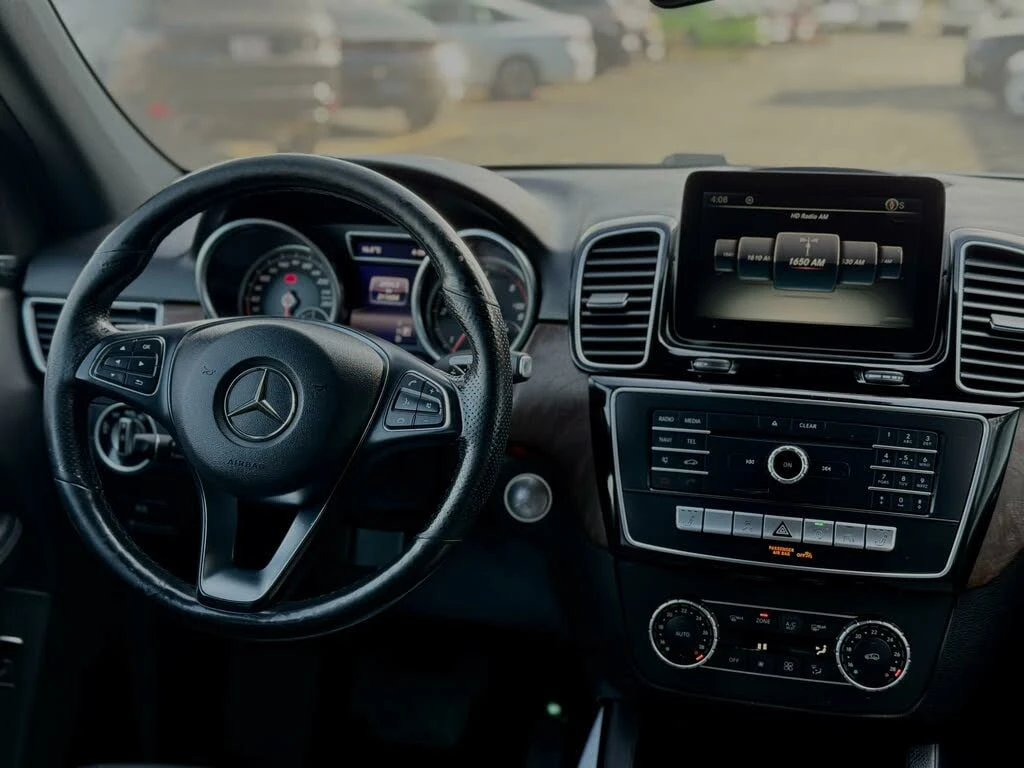 Mercedes-Benz GLE 350 * АВТО КРЕДИТ* ЦЕНА ДО БГ * СЕРВИЗНА ИСТОРИЯ *  - изображение 9 | Auto.bg Mercedes-Benz GLE 350 * АВТО КРЕДИТ* ЦЕНА ДО БГ * СЕРВИЗНА ИСТОРИЯ *  - изображение 9