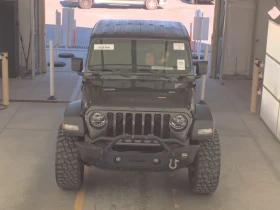 Jeep Gladiator S Edition - 42999 лв. / 21985.04 € - 13909428 2 | Car24.bg Jeep Gladiator S Edition - 42999 лв. / 21985.04 € - 13909428 2