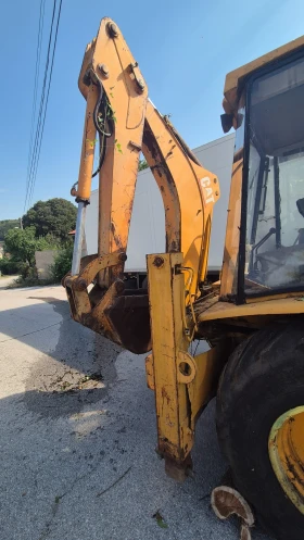 Багер Cat 428C | Auto.bg — изображение 2 Багер Cat 428C | Auto.bg — изображение 2