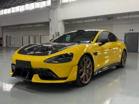 Xiaomi SU7 Ultra 2025 AWD