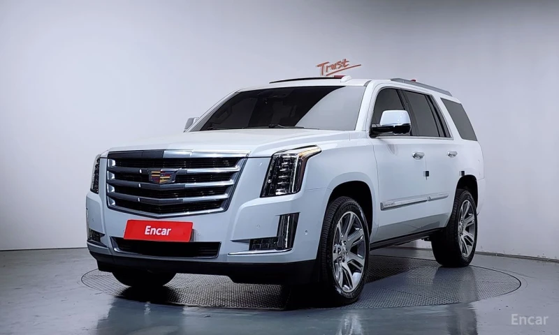 Cadillac Escalade 6.2* V8* ПОДГРЕВ* ОБДУХВАНЕ* МАСАЖ* КЕЙЛЕС* КАМЕРА - 24600 € / 48113.42 лв. - 72892524 1 | Car24.bg Cadillac Escalade 6.2* V8* ПОДГРЕВ* ОБДУХВАНЕ* МАСАЖ* КЕЙЛЕС* КАМЕРА - 24600 € / 48113.42 лв. - 72892524 1