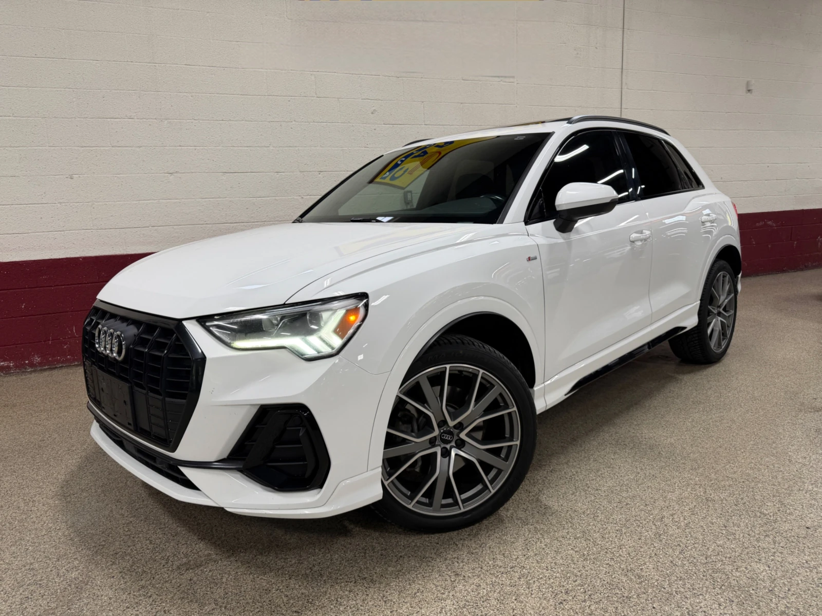 Audi Q3 45 TFSI QUATTRO / TECHNIK S-LINE BLACK / B&O / 360 | Auto.bg — изображение 1 Audi Q3 45 TFSI QUATTRO / TECHNIK S-LINE BLACK / B&O / 360 | Auto.bg — изображение 1