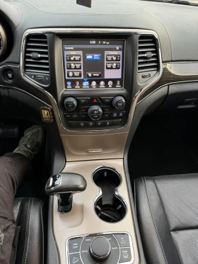 Jeep Grand cherokee OVERLAN 3.6I V6 FUUL!!! BARTER!!! LIZING!!! - 34700 лв. / 17741.83 € - 12893884 11 | Car24.bg Jeep Grand cherokee OVERLAN 3.6I V6 FUUL!!! BARTER!!! LIZING!!! - 34700 лв. / 17741.83 € - 12893884 11