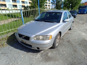 Volvo S60 2.4 D - Face - [1] 
